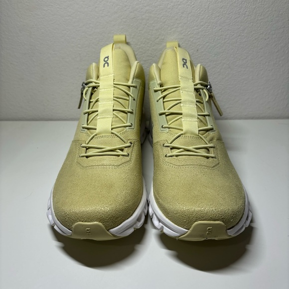 NEW ON Running Cloud Hi Endive Yellow Womens Size 9.5 - Picture 3 of 7